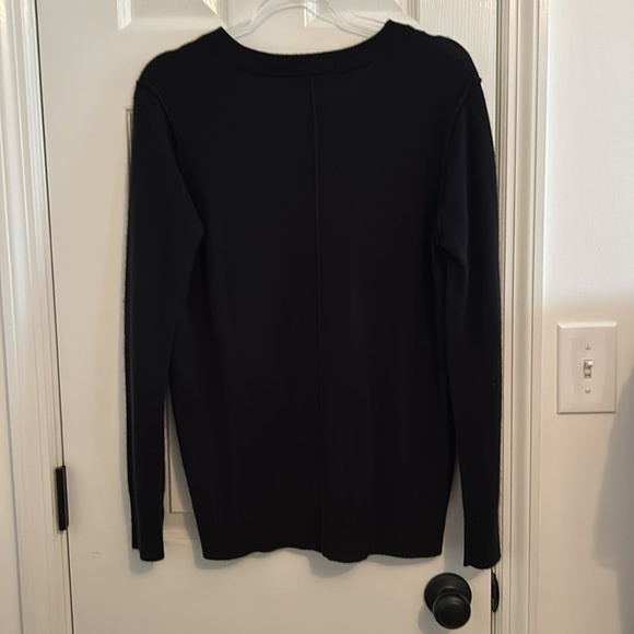 Antonio Melani Size L Classic Black Cashmere Sweater - Picture 6 of 8
